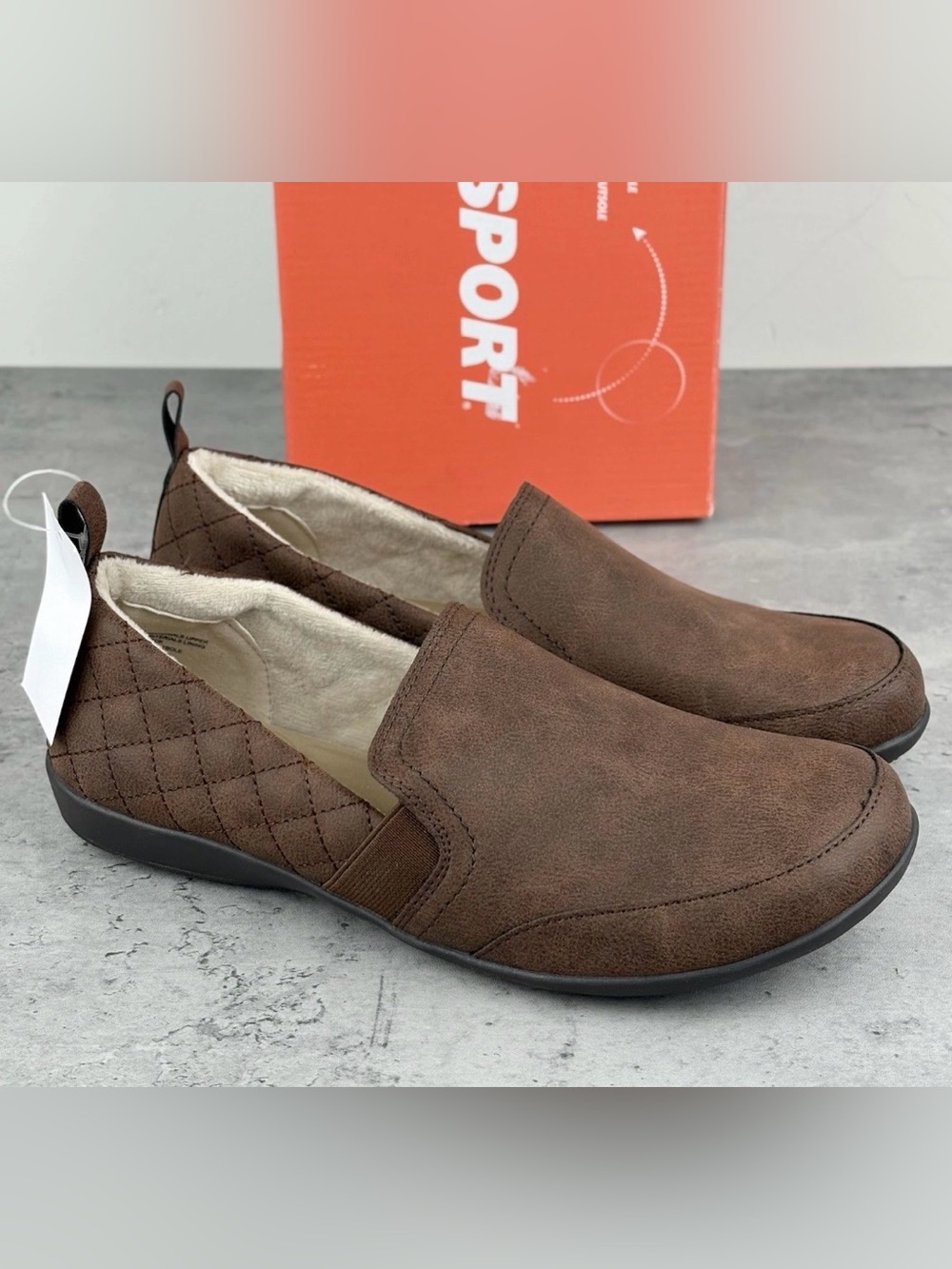 JSport Women's Lisa Casual Slip On Shoes Lined Comfort Brown Size 7 New